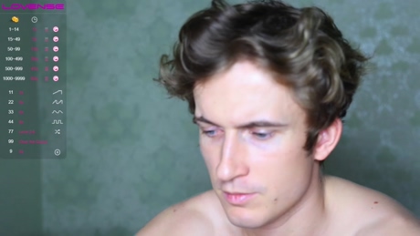 hornystripman97  28-03-2022